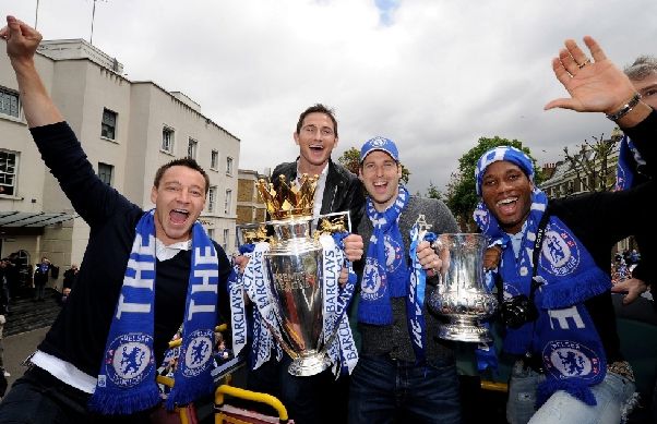 Cầu thủ Chelsea 2026/27: Đội hình hiện tại và những huyền thoại