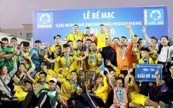 Bóng Đá Phủi Là Gì? Đặc Điểm Và Sức Hút Của Bóng Đá Phong Trào
